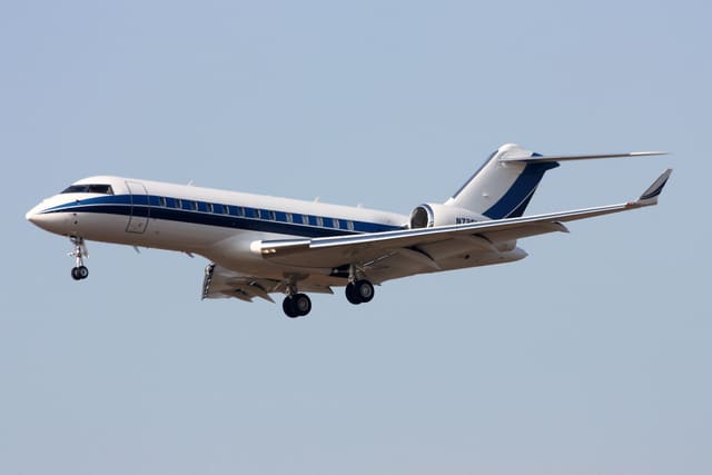 N725LB - Business jet