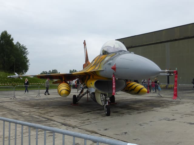  - Single-engine aircraft