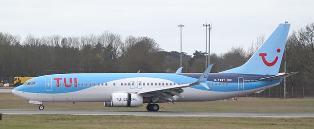 G-TAWY - Twin-engine aircraft