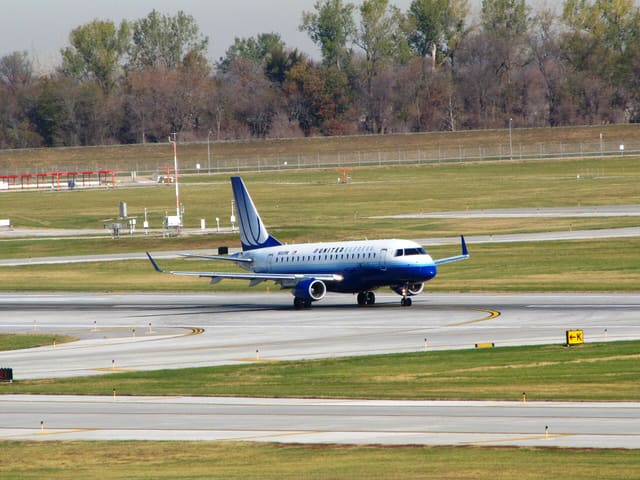 N653RW - Embraer