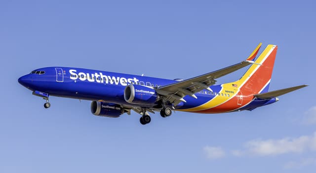 N8916Q - Boeing