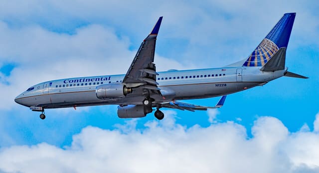 N12218 - Boeing