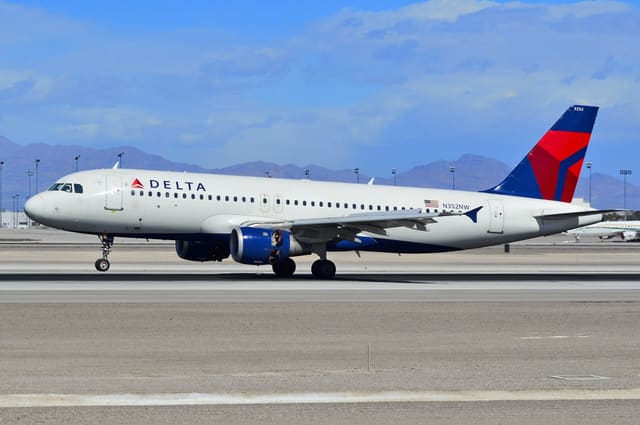 N352NW - Airbus