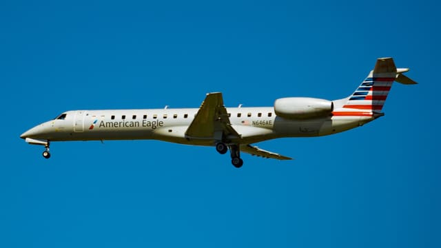 N646AE - Embraer