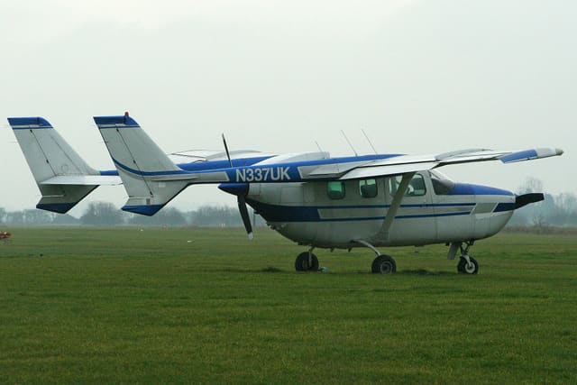 N337UK - Cessna