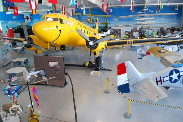 N1XP - Twin-engine aircraft