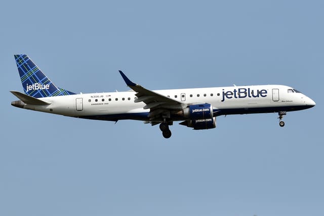 N306JB - Embraer