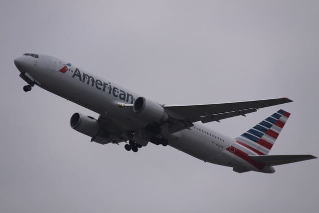 N368AA - Boeing