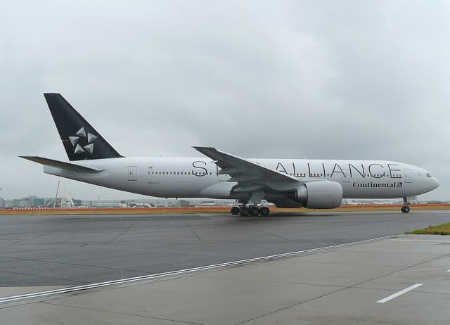 N76021 - Boeing