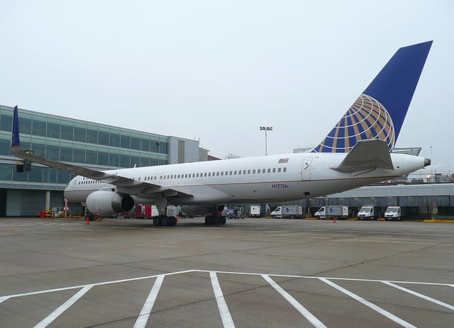 N17126 - Twin-engine aircraft