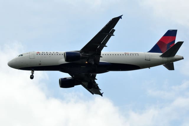N327NW - Airbus