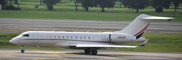 N805WM - Bombardier