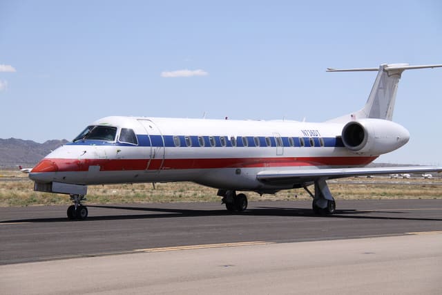N736DT - Business jet