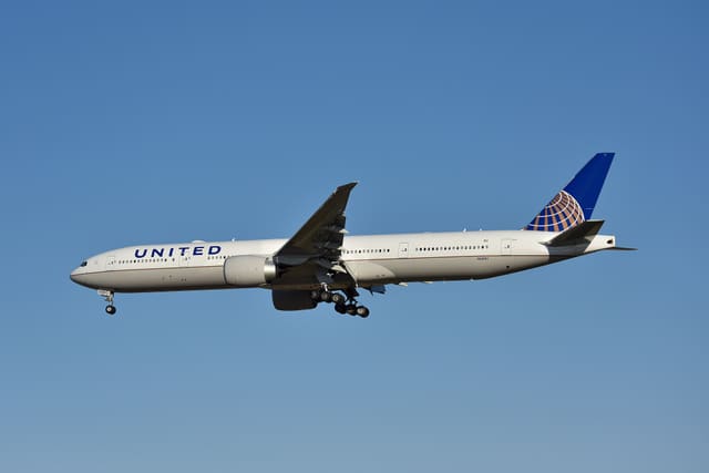 N2140U - Boeing