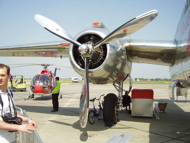  - Helicopter