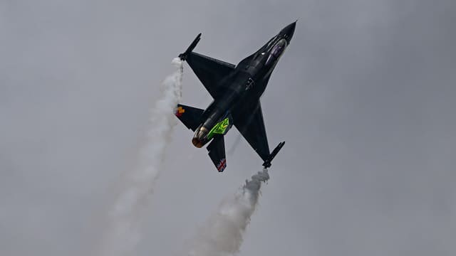  - Single-engine aircraft
