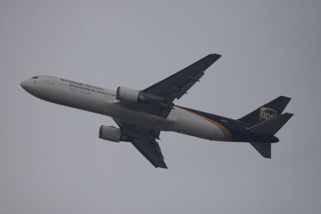 N329UP - Boeing