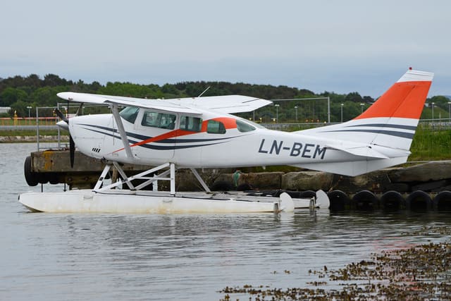 LN-BEM - Single-engine aircraft