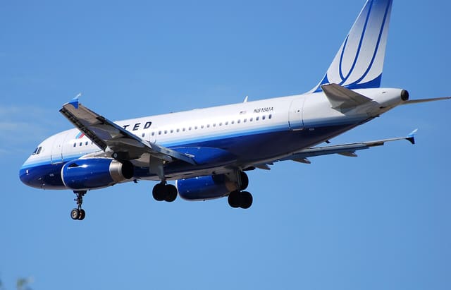 N818UA - Airbus