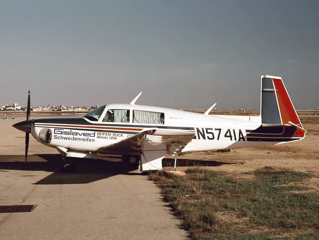 N5741A - Single-engine aircraft