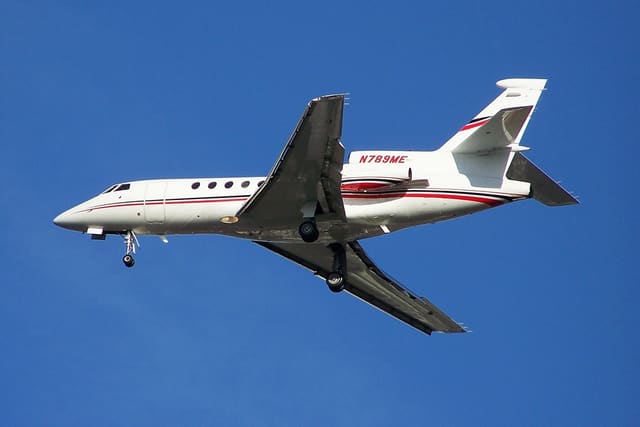 N789ME - Business jet