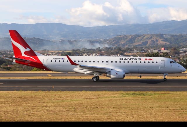 N955UW - Aircraft