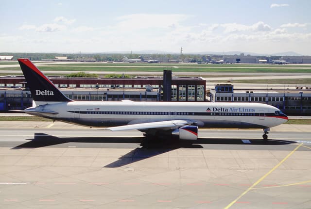 N1201P - Boeing