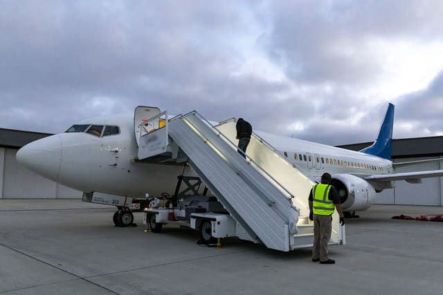 N313XA - Boeing