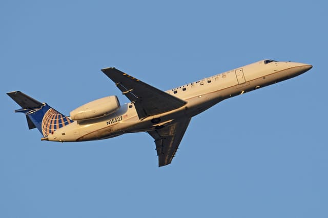 N15527 - Aircraft