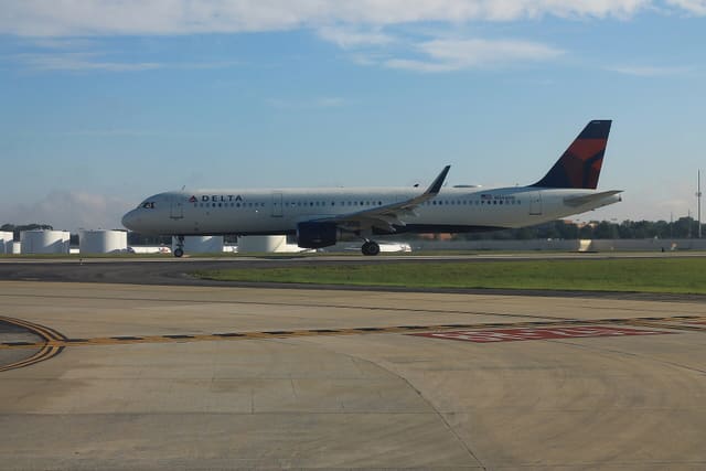 N344DN - Airbus