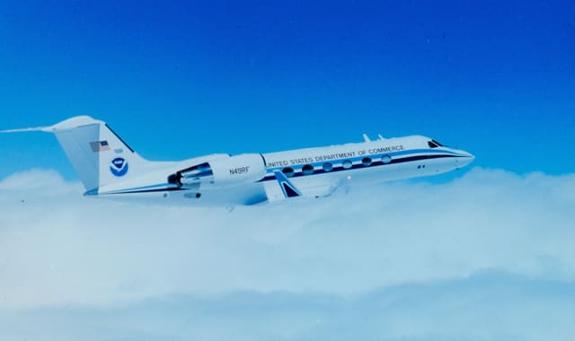 N49RF - Gulfstream