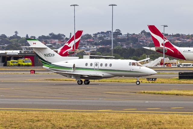 N25XP - Business jet
