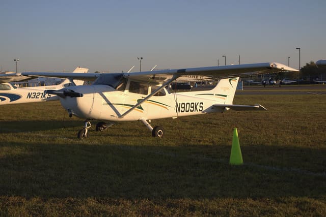 N909KS - Cessna