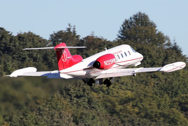N325NW - Business jet