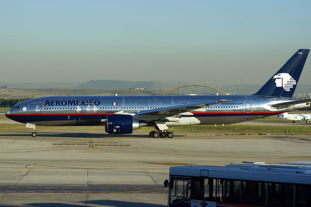 N745AM - Boeing