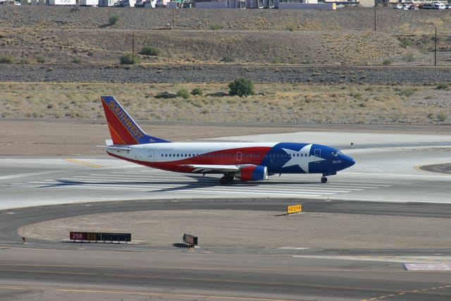 N352SW - Boeing