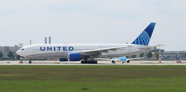 N798UA - Boeing