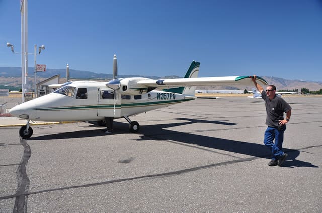 N357PN - Twin-engine aircraft