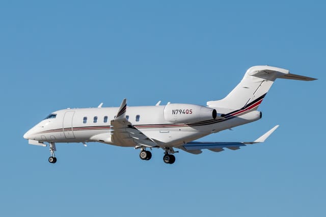 N794QS - Bombardier