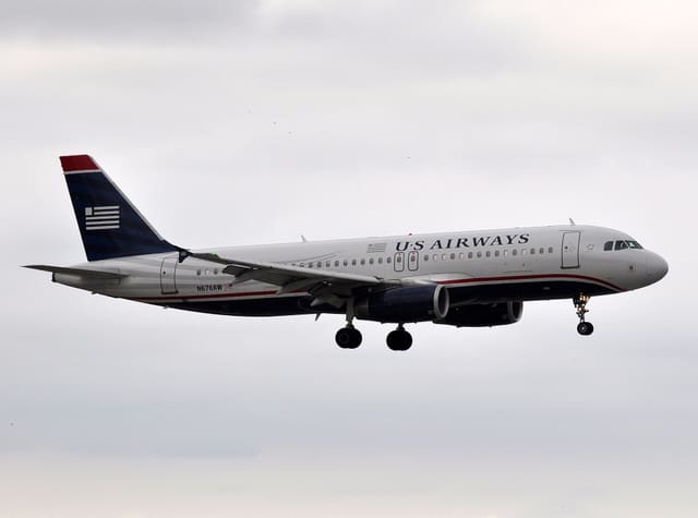 N676AW - Airbus