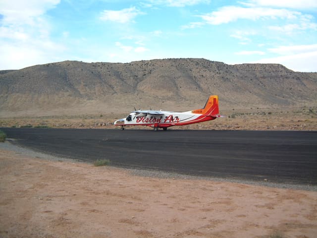 N404VA - Aircraft