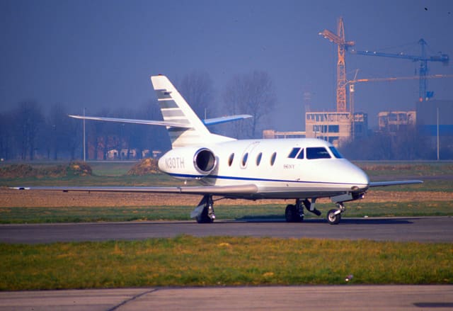 N30TH - Business jet