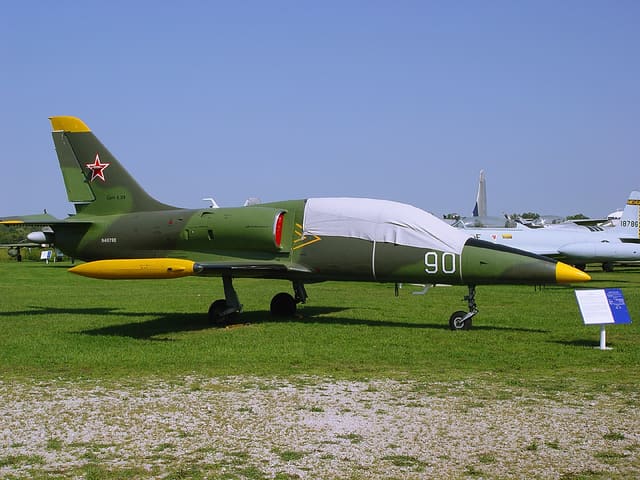 N4679B - Warbird