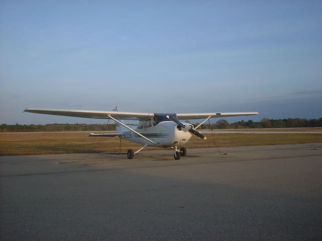 N2221R - Single-engine aircraft