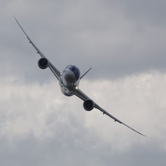 N1015X - Twin-engine aircraft