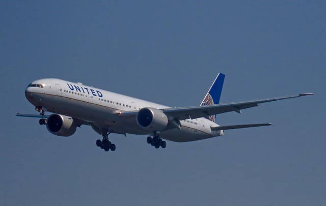 N2140U - Boeing