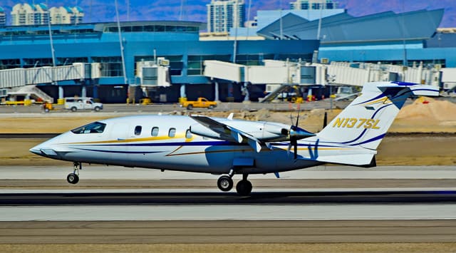 N137SL - Aircraft