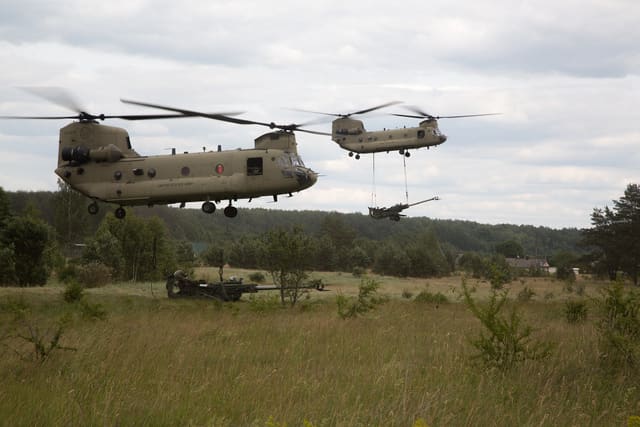  - Helicopter