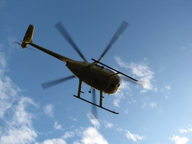 N58251 - Helicopter