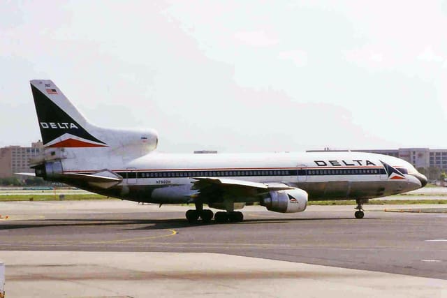 N760DH - Lockheed